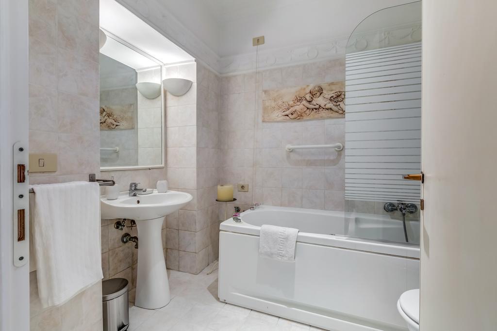 Veneto Excelsior Suite Rome Room photo